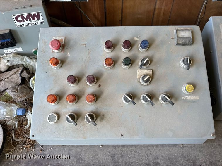 image for item EF2107 5 yard batch plant