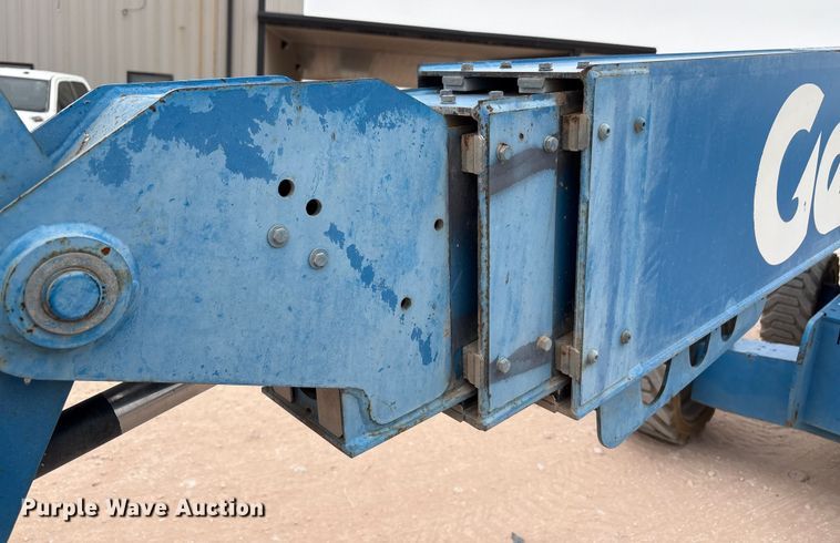 image for item EF5992 2014 Genie S-65 boom lift