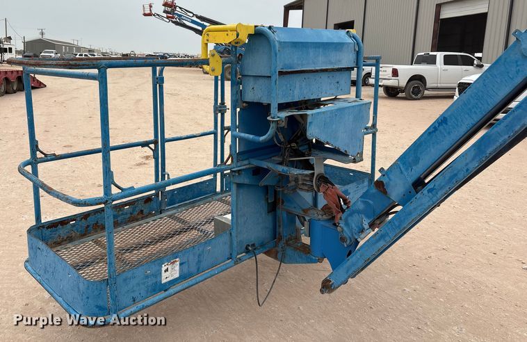 image for item EF5992 2014 Genie S-65 boom lift