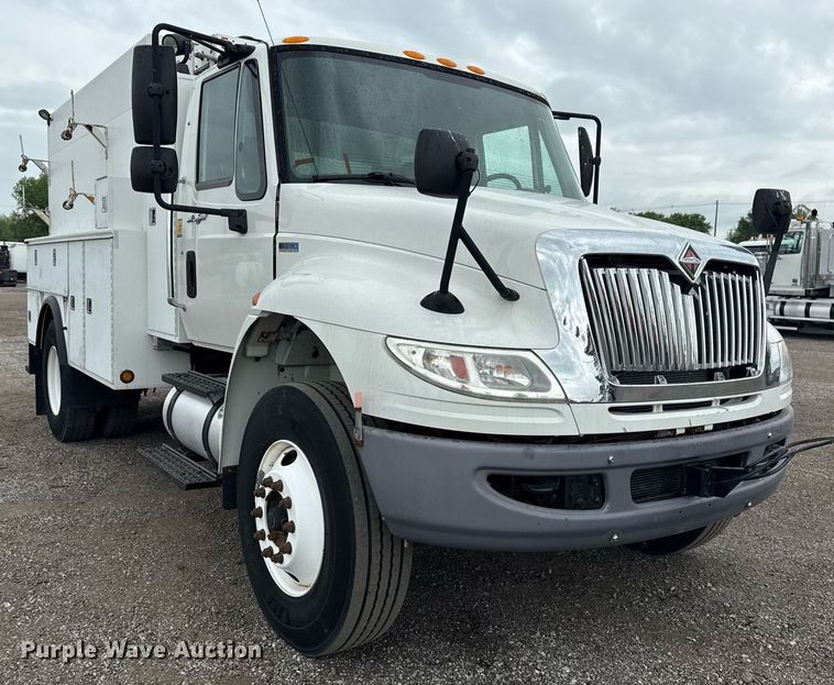 image for item EG5803 2012 International 4400 utility / service truck