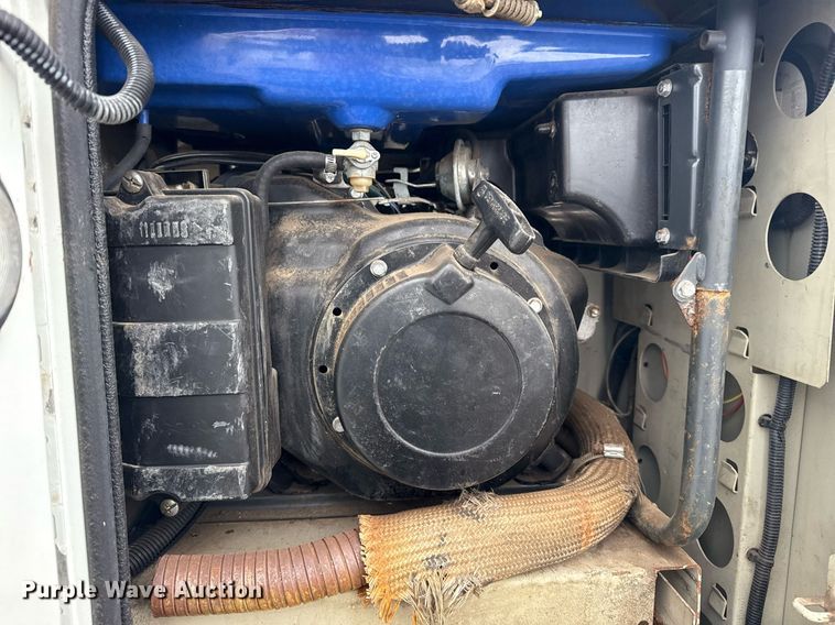 image for item EG5803 2012 International 4400 utility / service truck