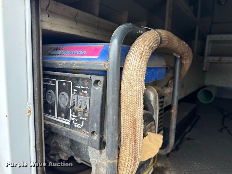 image for item EG5803 2012 International 4400 utility / service truck