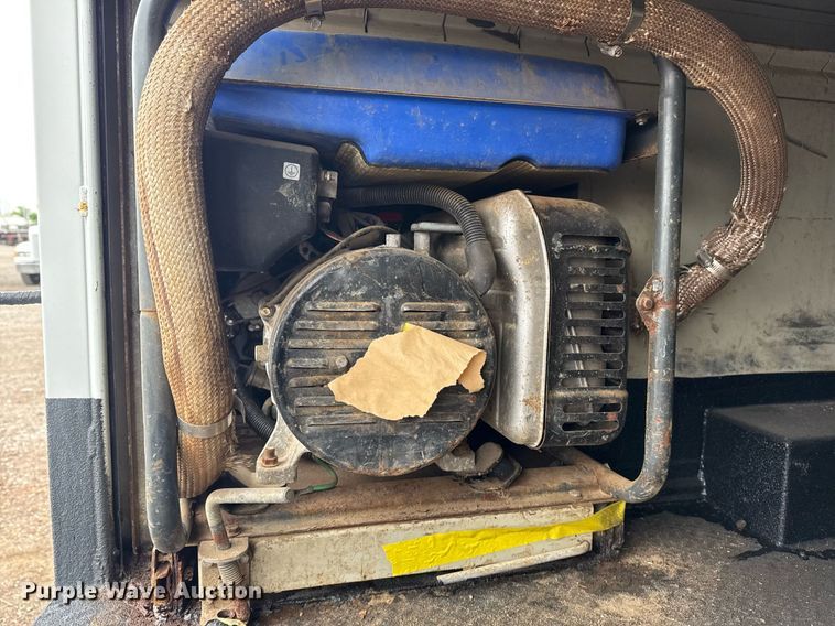 image for item EG5803 2012 International 4400 utility / service truck