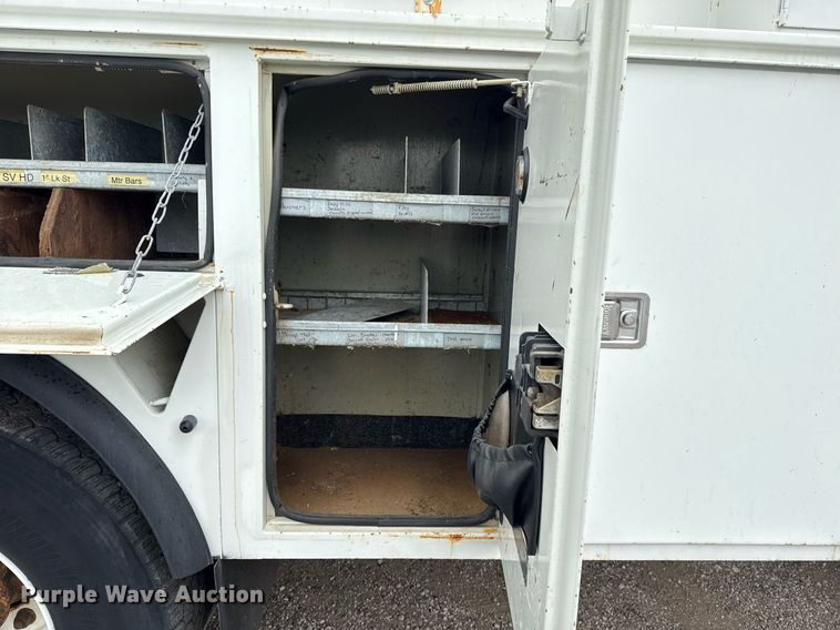 image for item EG5803 2012 International 4400 utility / service truck