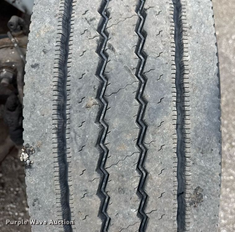 image for item EG5803 2012 International 4400 utility / service truck