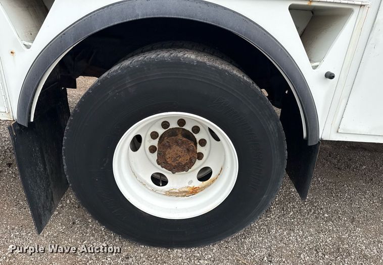 image for item EG5803 2012 International 4400 utility / service truck