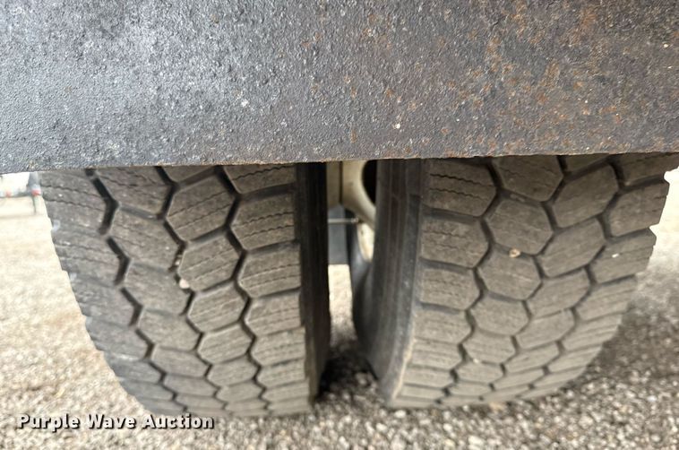 image for item EG5803 2012 International 4400 utility / service truck