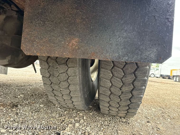 image for item EG5803 2012 International 4400 utility / service truck