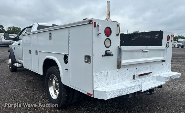 image for item EG5852 2012 Dodge Ram 5500HD utility / service truck