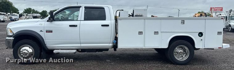 image for item EG5852 2012 Dodge Ram 5500HD utility / service truck