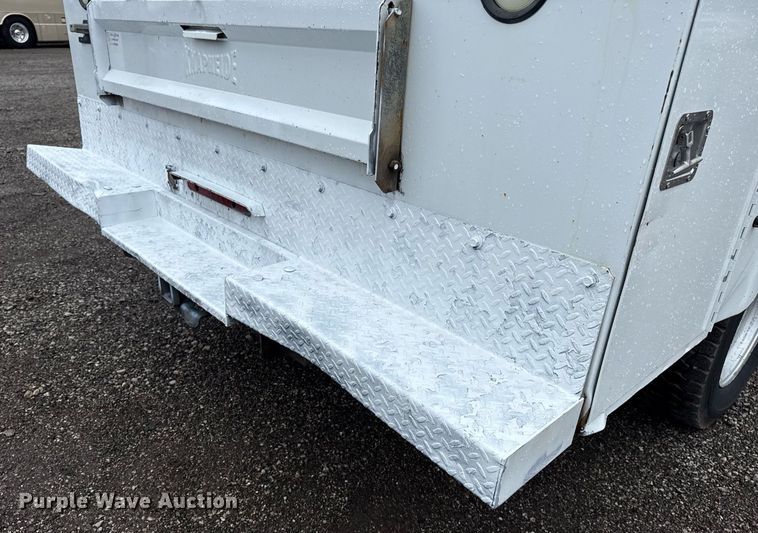 image for item EG5852 2012 Dodge Ram 5500HD utility / service truck