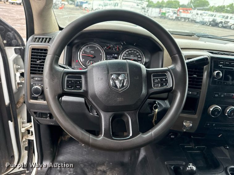 image for item EG5852 2012 Dodge Ram 5500HD utility / service truck