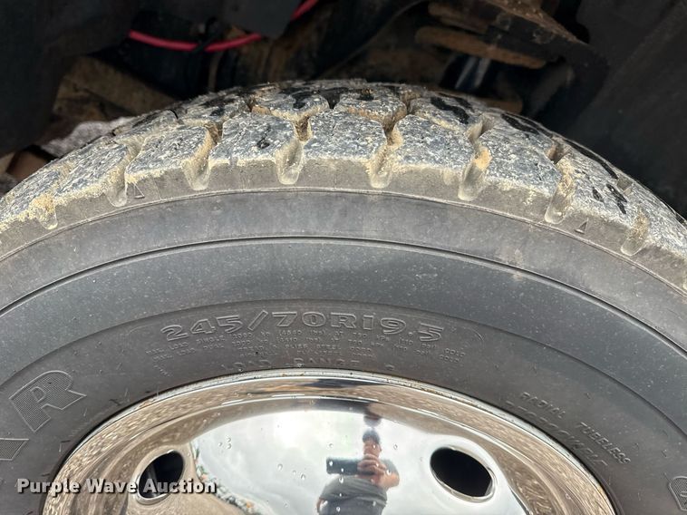 image for item EG5852 2012 Dodge Ram 5500HD utility / service truck