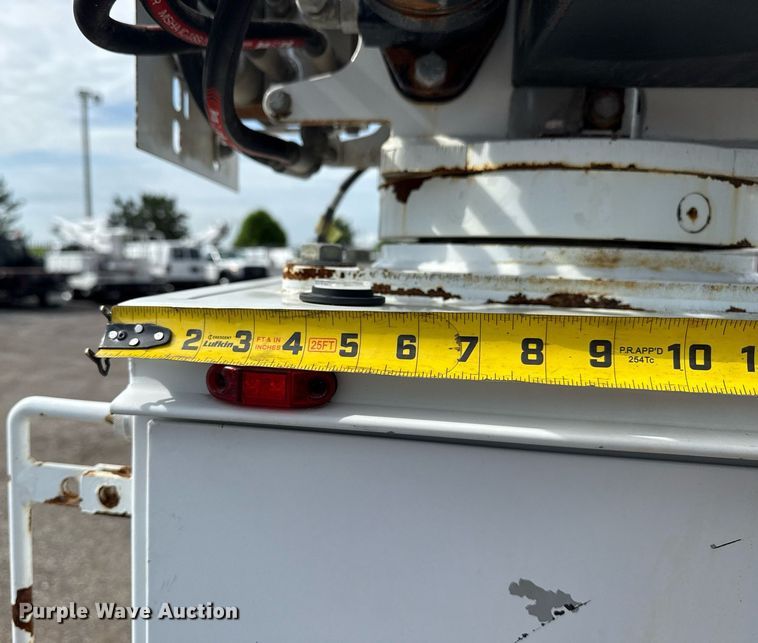 image for item EG5980 2018 Chevrolet Silverado 3500HD Double Cab utility bed pickup truck