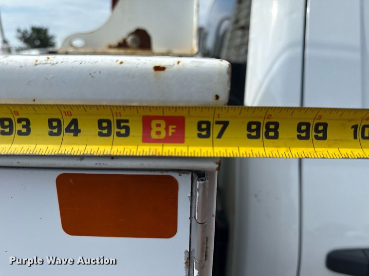 image for item EG5980 2018 Chevrolet Silverado 3500HD Double Cab utility bed pickup truck