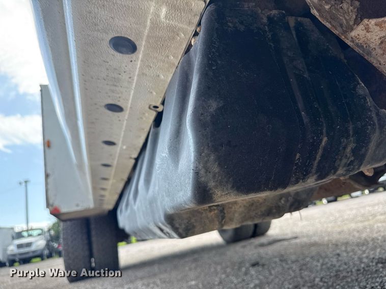 image for item EG5980 2018 Chevrolet Silverado 3500HD Double Cab utility bed pickup truck