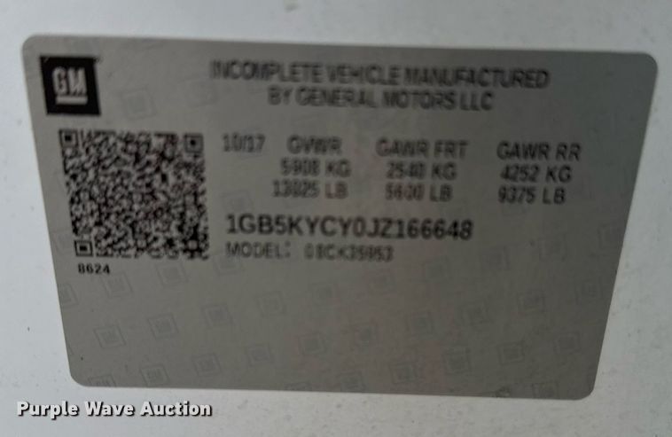 image for item EG5980 2018 Chevrolet Silverado 3500HD Double Cab utility bed pickup truck