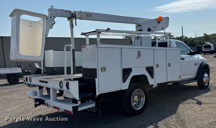 image for item EG6114 2013 RAM 4500 bucket truck