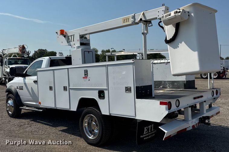 image for item EG6114 2013 RAM 4500 bucket truck