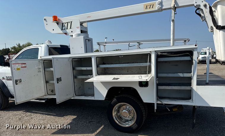 image for item EG6114 2013 RAM 4500 bucket truck