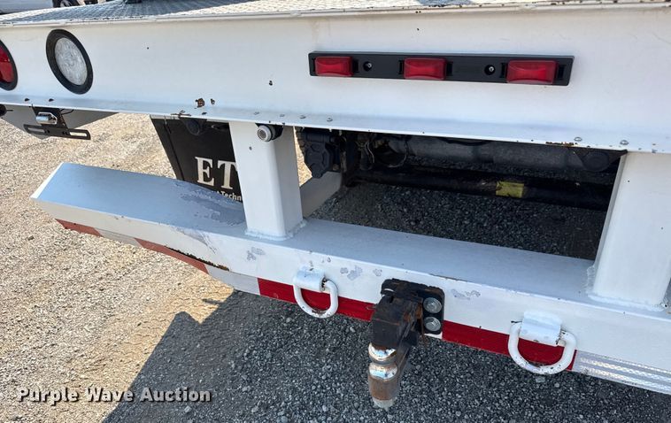 image for item EG6114 2013 RAM 4500 bucket truck