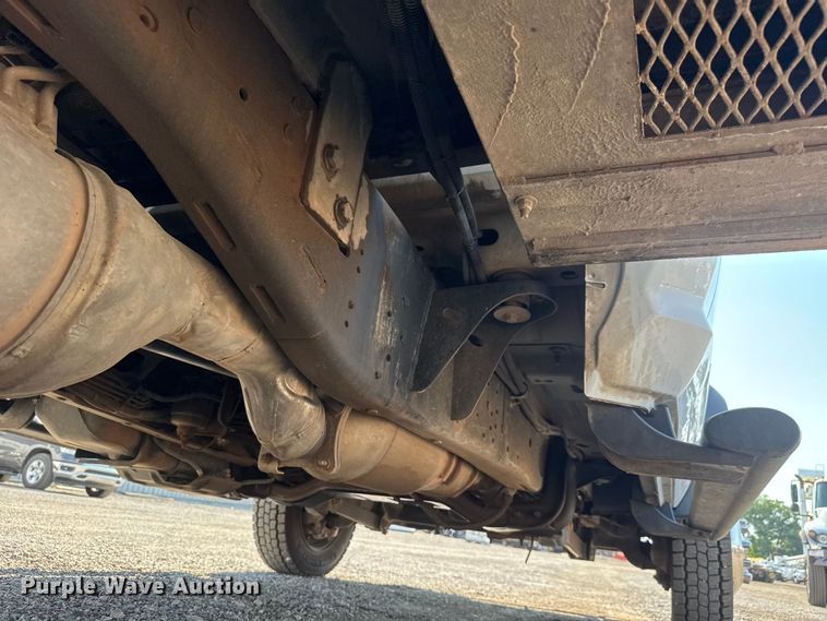 image for item EG6114 2013 RAM 4500 bucket truck