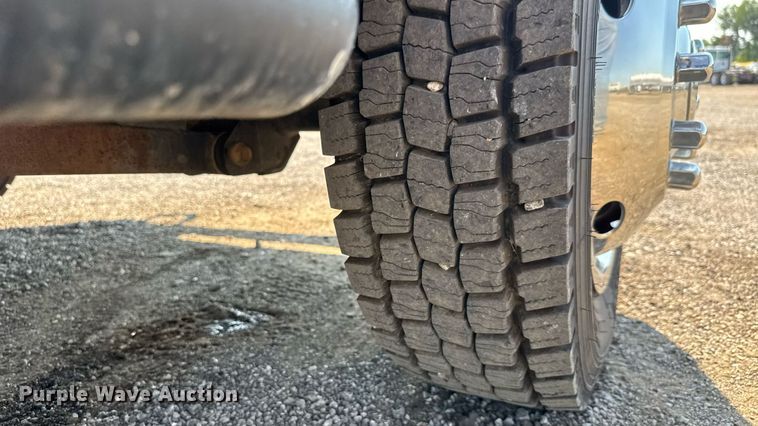 image for item EG6114 2013 RAM 4500 bucket truck