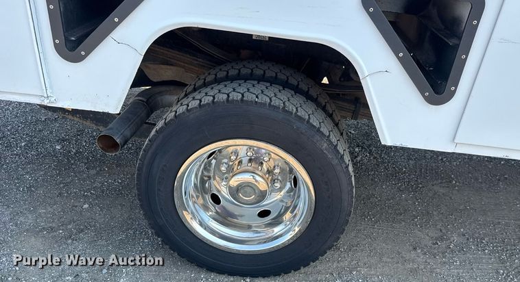 image for item EG6114 2013 RAM 4500 bucket truck