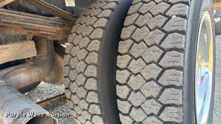 image for item EG6114 2013 RAM 4500 bucket truck