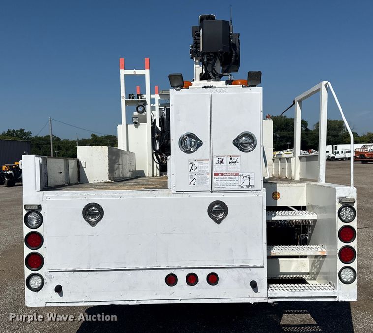 image for item EG6147 2012 Freightliner Business Class M2 utility / service truck