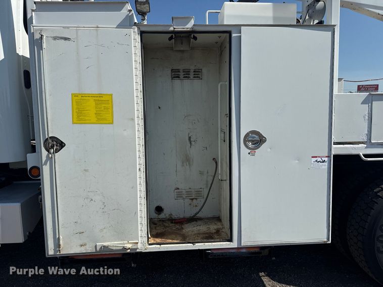 image for item EG6147 2012 Freightliner Business Class M2 utility / service truck