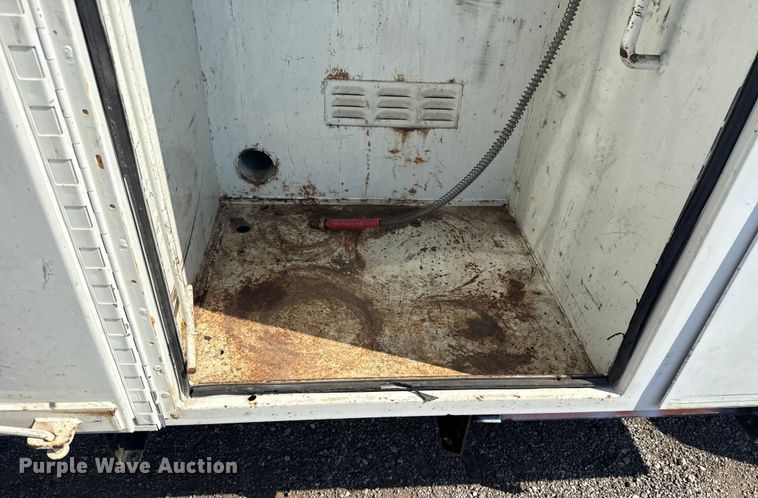 image for item EG6147 2012 Freightliner Business Class M2 utility / service truck