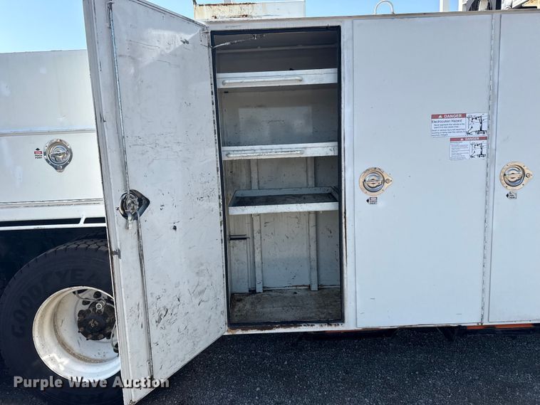 image for item EG6147 2012 Freightliner Business Class M2 utility / service truck