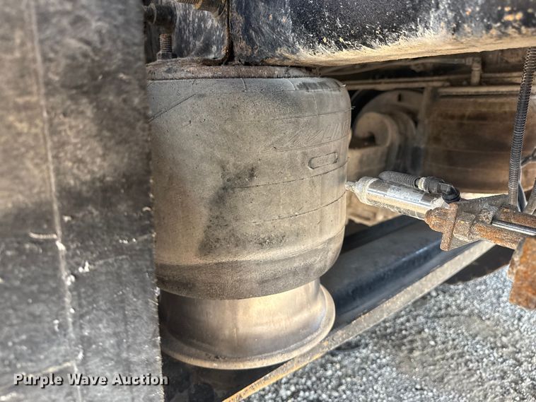 image for item EG6147 2012 Freightliner Business Class M2 utility / service truck