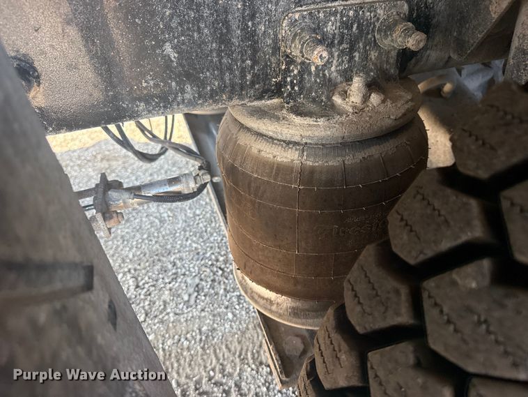 image for item EG6147 2012 Freightliner Business Class M2 utility / service truck