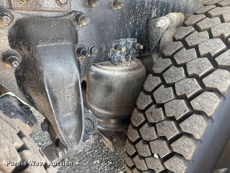 image for item EG6147 2012 Freightliner Business Class M2 utility / service truck