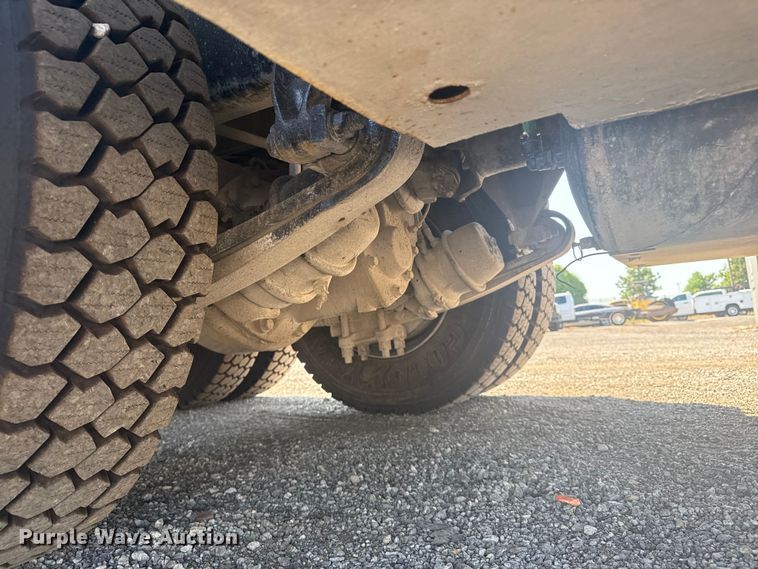 image for item EG6147 2012 Freightliner Business Class M2 utility / service truck