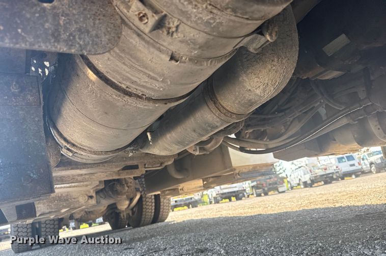 image for item EG6147 2012 Freightliner Business Class M2 utility / service truck