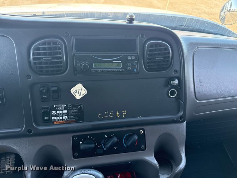 image for item EG6147 2012 Freightliner Business Class M2 utility / service truck