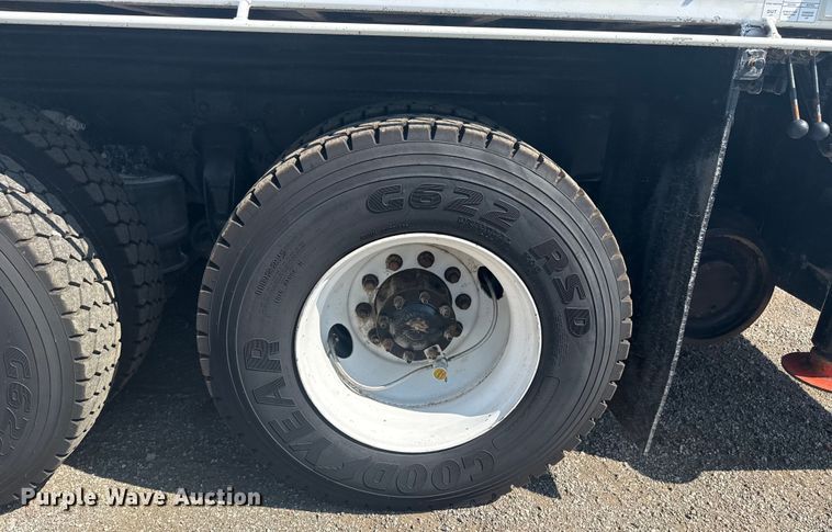 image for item EG6147 2012 Freightliner Business Class M2 utility / service truck