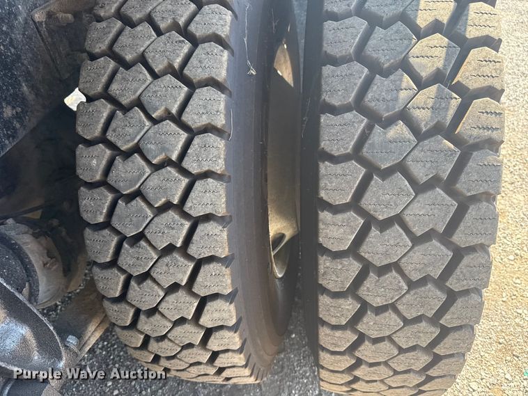 image for item EG6147 2012 Freightliner Business Class M2 utility / service truck