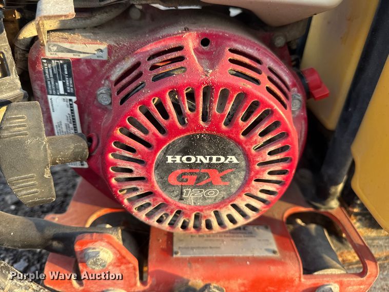 image for item EH7448 2008 Dynapac LF15 plate compactor