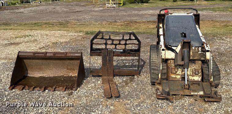 image for item EH7465 2005 Bobcat MT55 compact utility loader