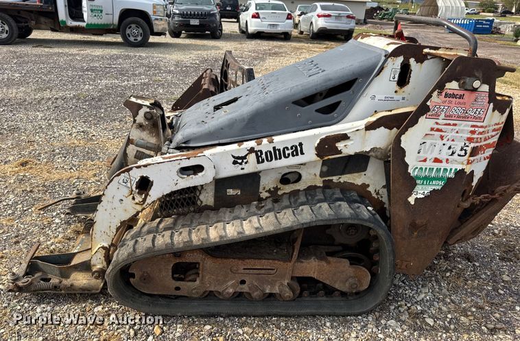 image for item EH7465 2005 Bobcat MT55 compact utility loader