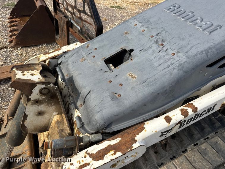 image for item EH7465 2005 Bobcat MT55 compact utility loader