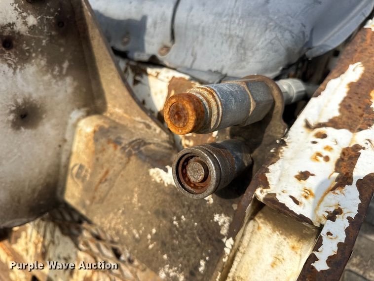 image for item EH7465 2005 Bobcat MT55 compact utility loader