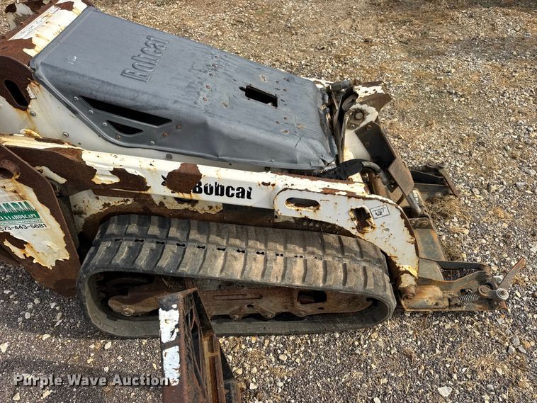 image for item EH7465 2005 Bobcat MT55 compact utility loader