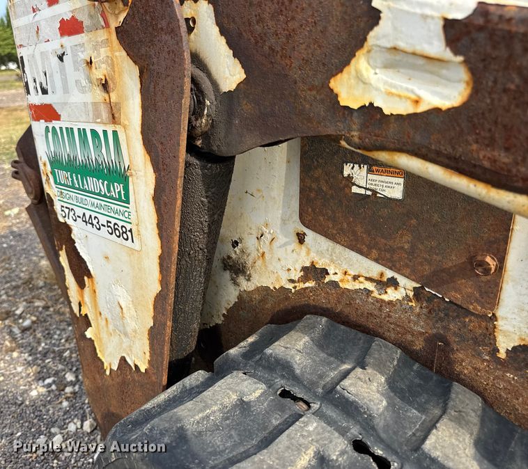 image for item EH7465 2005 Bobcat MT55 compact utility loader