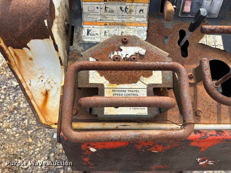 image for item EH7465 2005 Bobcat MT55 compact utility loader