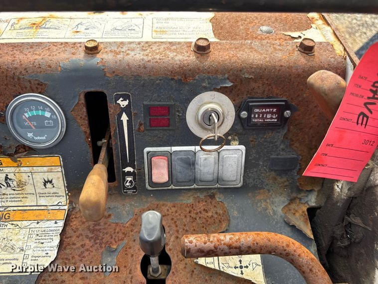 image for item EH7465 2005 Bobcat MT55 compact utility loader